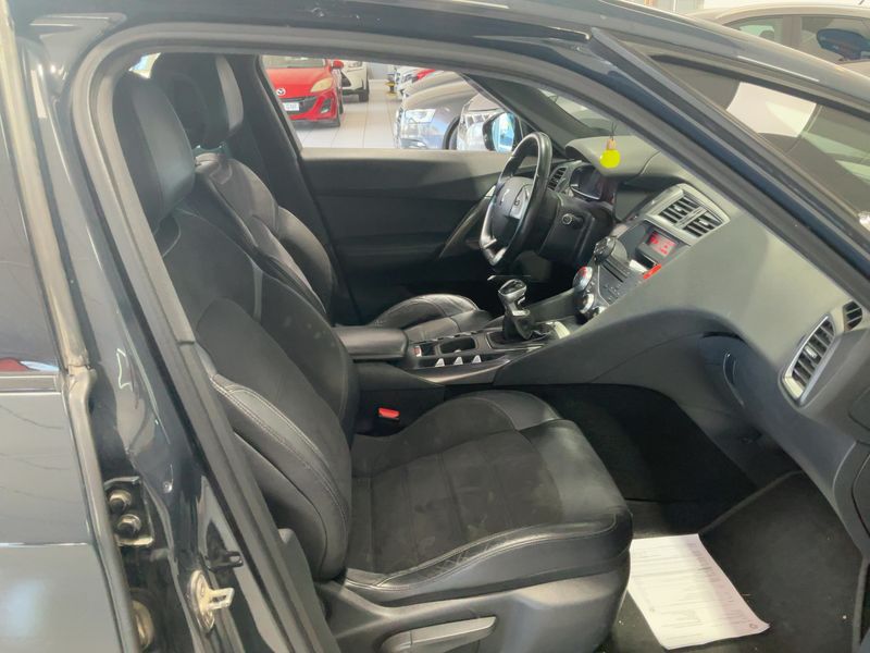 Citroen DS5 2.0 HDi Style 2013 – снимка 16