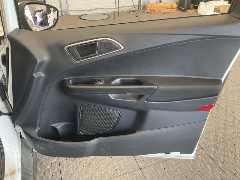 Ford B-Max 1.4 Trend 2013 – снимка 31