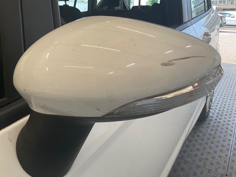Ford B-Max 1.4 Trend 2013 – снимка 28