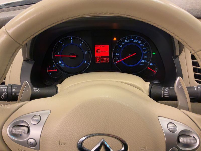 Infiniti FX 3.0 V6 Diesel FX30d S 2012 – снимка 18