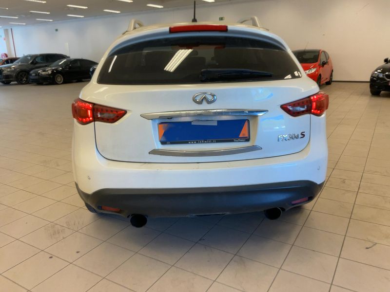 Infiniti FX 3.0 V6 Diesel FX30d S 2012 – снимка 7