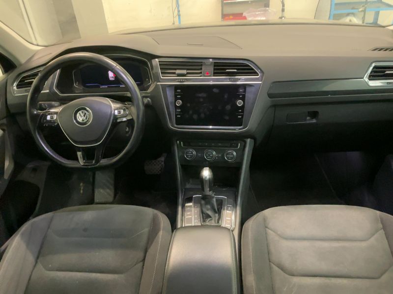 Volkswagen Tiguan 2.0 TDI Advance 4Motion BlueMotion Tech 2019 – снимка 17