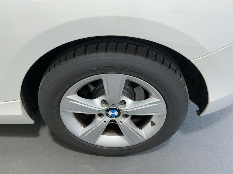 BMW 1er 116i 2015 – снимка 5