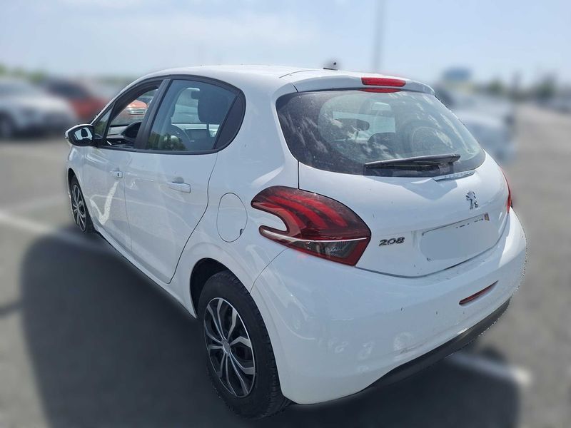 Peugeot 208 1.5 Blue-HDi Affaire Premium Pack 2020 – снимка 3