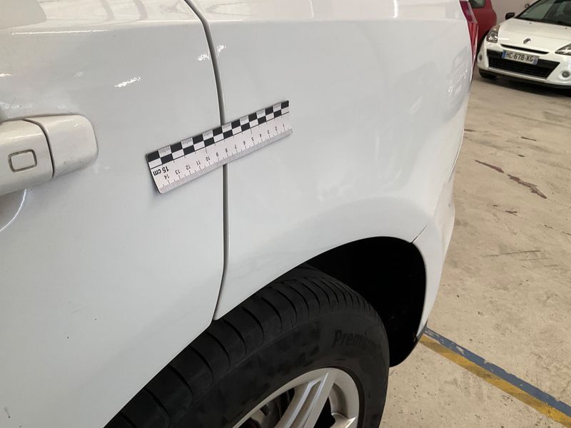 Audi Q5 2.0 TDI quattro 2011 – снимка 33