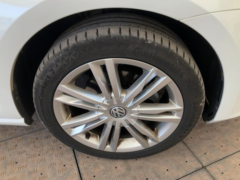 Volkswagen Golf VII 2.0 TDI Highline BlueMotion Tech 2016 – снимка 11