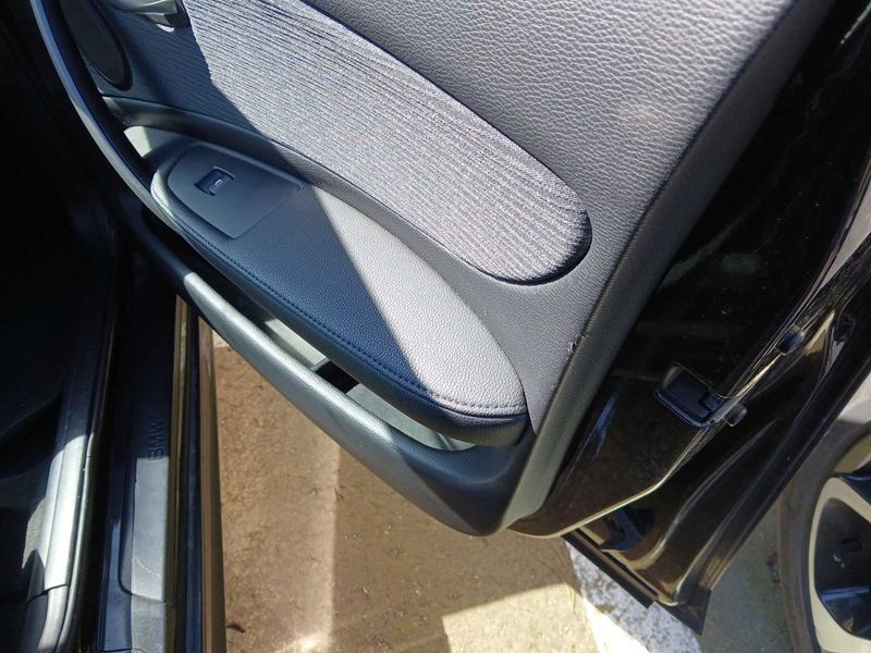 BMW 1er 116d 2011 – снимка на щета 36