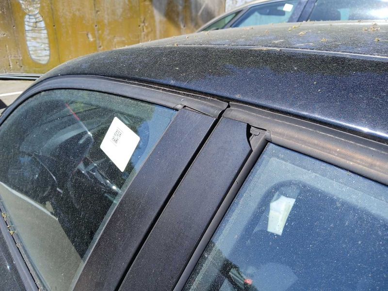 BMW 1er 116d 2011 – снимка на щета 41