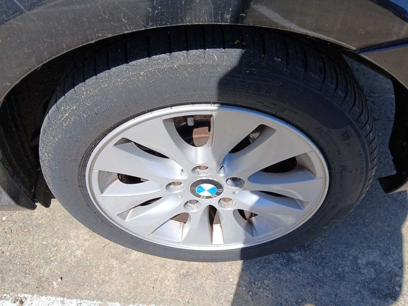 BMW 1er 116d 2011 – снимка 23