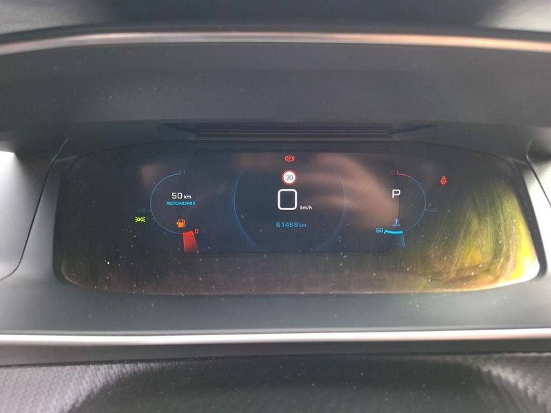 Peugeot 2008 1.2 PureTech GT 2022 – снимка 11