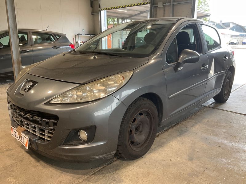 Peugeot 207 1.4 HDi Active 2011 – снимка 1