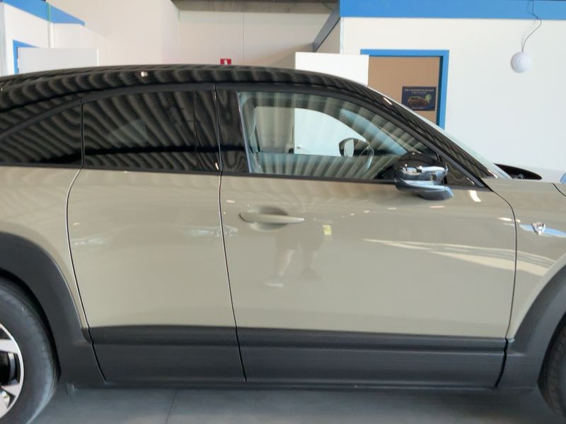 Mazda MX-30 electric drive 125 kW Makoto R-EV 2024 – снимка 10