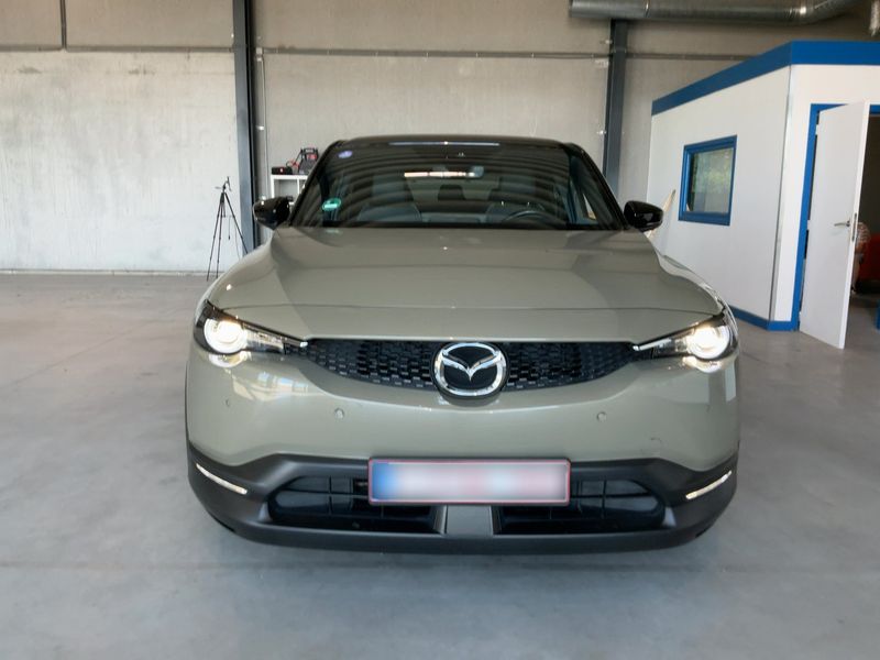 Mazda MX-30 electric drive 125 kW Makoto R-EV 2024 – снимка 14