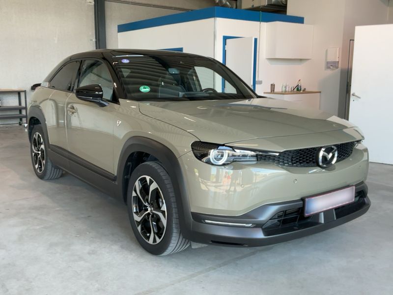 Mazda MX-30 electric drive 125 kW Makoto R-EV 2024 – снимка 12