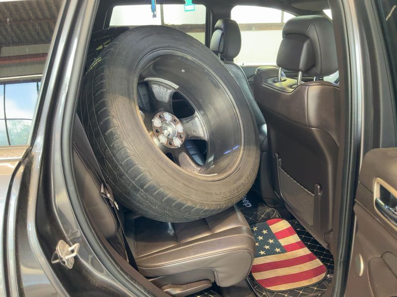 Jeep Grand Cherokee 3.0 CRD Summit 2014 – снимка 20
