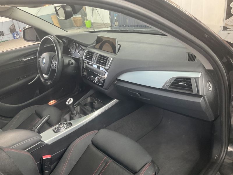 BMW 1er 118d Sport Line 2016 – снимка 25
