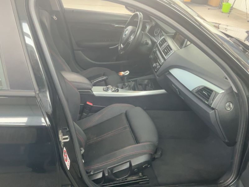 BMW 1er 118d Sport Line 2016 – снимка 17