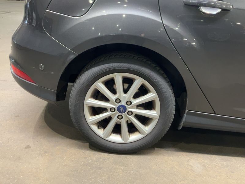 Ford Focus 1.0 EcoBoost Titanium 2018 – снимка 9