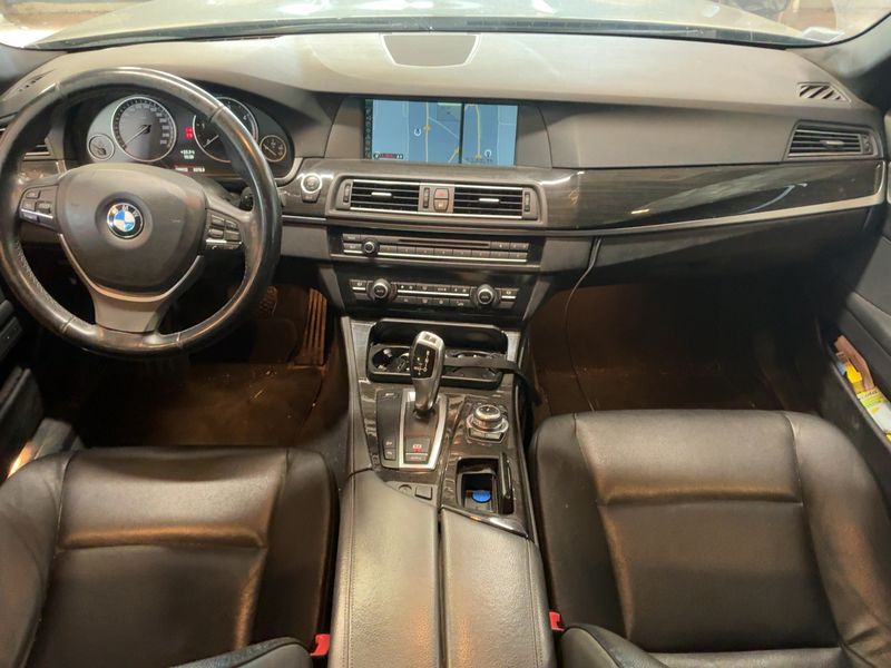 BMW 5er 530d xDrive Confort 2011 – снимка 12