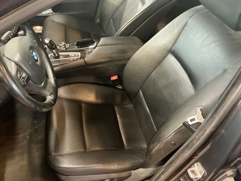 BMW 5er 530d xDrive Confort 2011 – снимка 32