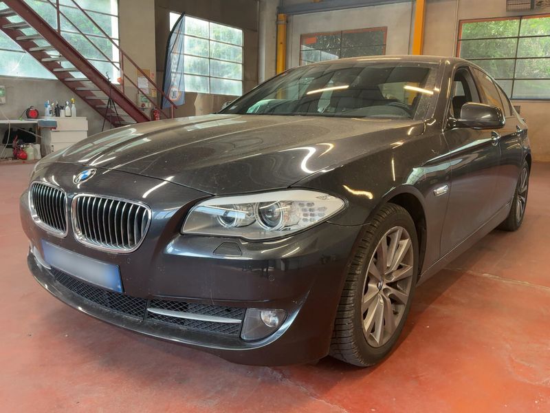 BMW 5er 530d xDrive Confort 2011