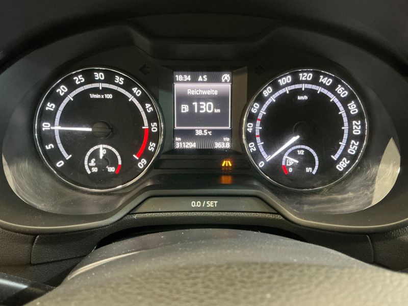 Skoda Octavia 2.0 TDI RS 2014 – снимка 19