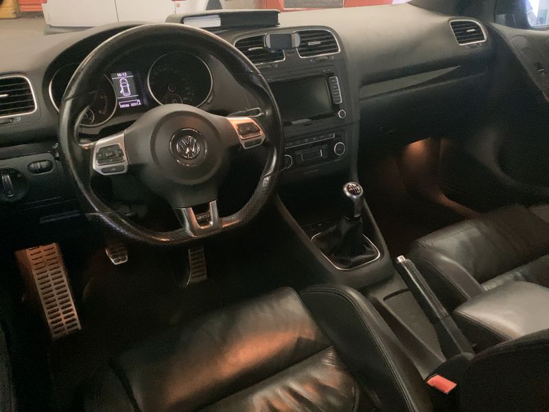Volkswagen Golf VI 2.0 TDI GTD 2011 – снимка 18