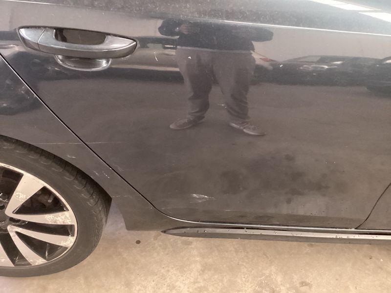 Volkswagen Golf VI 2.0 TDI GTD 2011 – снимка 24