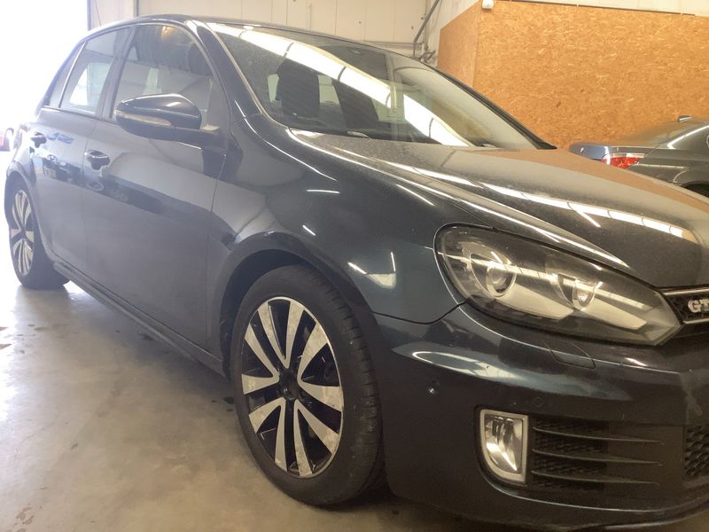 Volkswagen Golf VI 2.0 TDI GTD 2011 – снимка 12