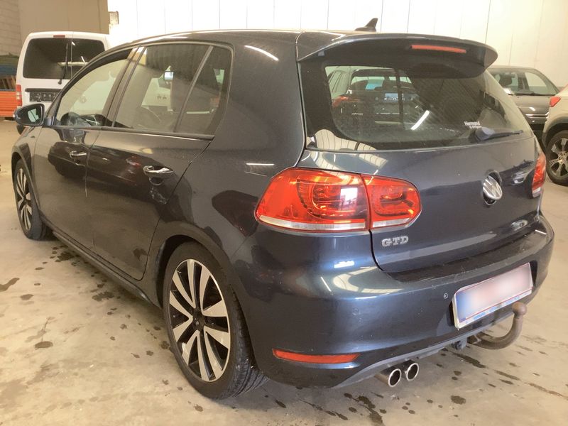 Volkswagen Golf VI 2.0 TDI GTD 2011 – снимка 6