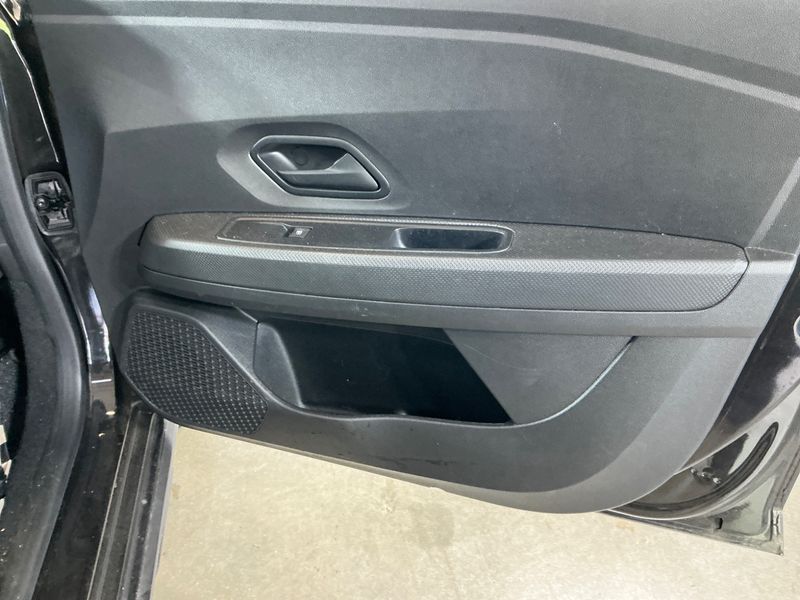 Dacia Sandero 1.0 TCe LPG Stepway Essential 2025 – снимка 22