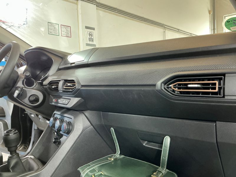 Dacia Sandero 1.0 TCe LPG Stepway Essential 2025 – снимка 21