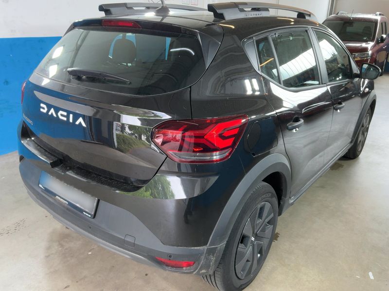 Dacia Sandero 1.0 TCe LPG Stepway Essential 2025 – снимка 8