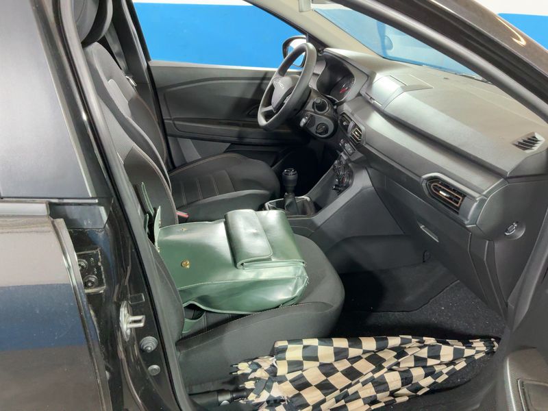 Dacia Sandero 1.0 TCe LPG Stepway Essential 2025 – снимка 16