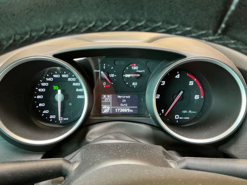Alfa Romeo Giulietta 1.6 JTD Super 2016 – снимка 18