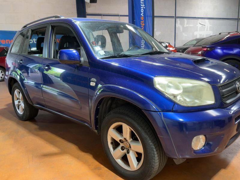 Toyota RAV 4 2.0 D-4D 4x4 2005 – снимка 12
