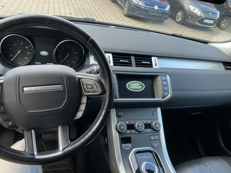 Land Rover Evoque 2.0 Turbo SE 2019 – снимка 17