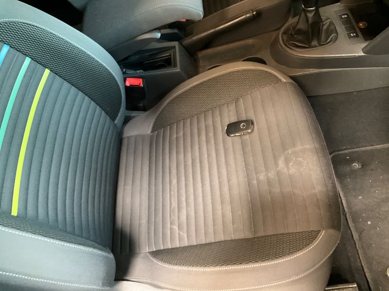 Volkswagen Caddy 1.6 TDI Team 2014 – снимка 35