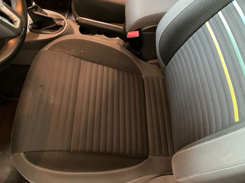 Volkswagen Caddy 1.6 TDI Team 2014 – снимка 37