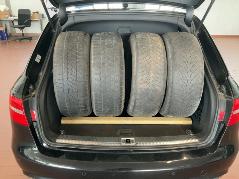Audi A4 2.0 TDI quattro S line Sportpaket plus 2015 – снимка 16