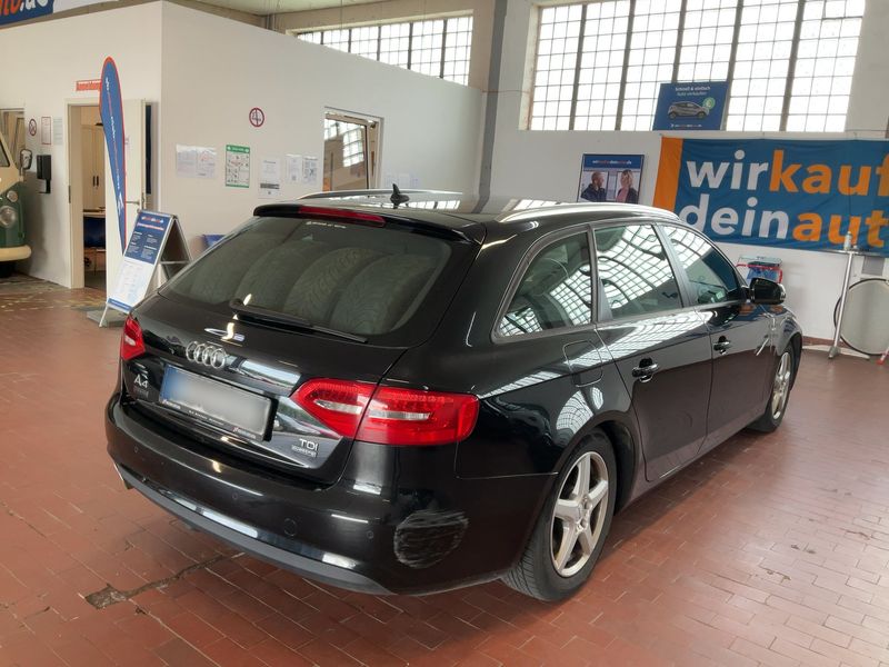 Audi A4 2.0 TDI quattro S line Sportpaket plus 2015 – снимка 8