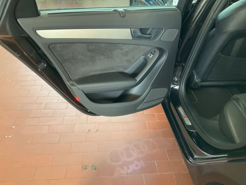 Audi A4 2.0 TDI quattro S line Sportpaket plus 2015 – снимка 38