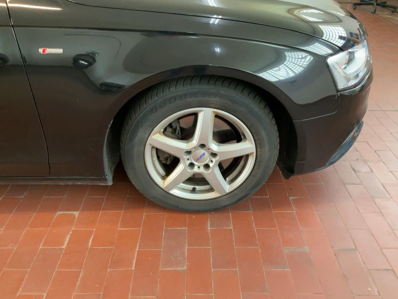 Audi A4 2.0 TDI quattro S line Sportpaket plus 2015 – снимка 11