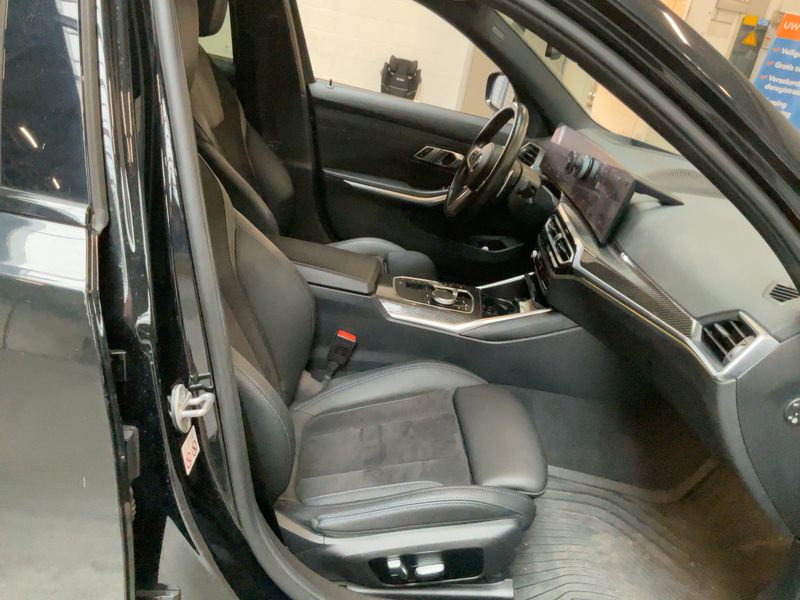 BMW 3er 320i M Sport 2022 – снимка 16