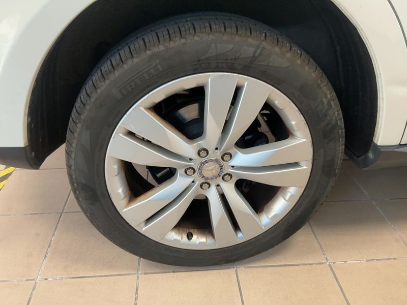 Mercedes-Benz M-Klasse ML 350 CDI 4Matic 2011 – снимка 9