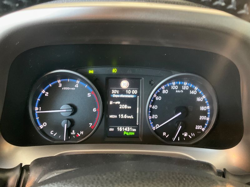 Toyota RAV 4 2.0 D-4D Style 2016 – снимка 18