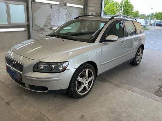 Volvo V50 2.4 Kinetic 2004 – снимка 1