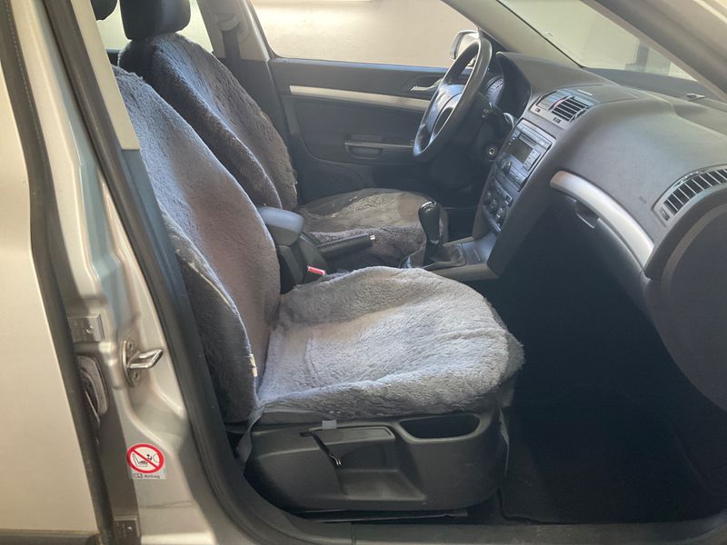 Skoda Octavia 1.6 FSI Ambiente 2005 – снимка 3