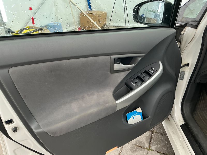 Toyota Prius 1.8 Life 2009 – снимка 24