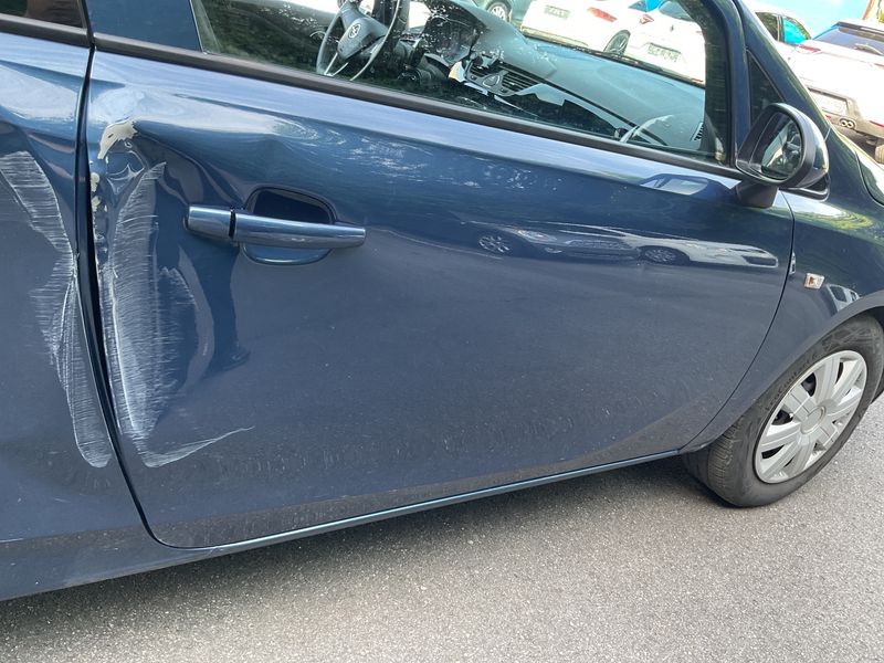 Opel Corsa 1.4 Edition 2015 – снимка 23